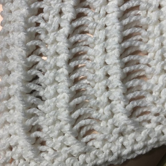 Handmade poncho - Picture 4 of 4